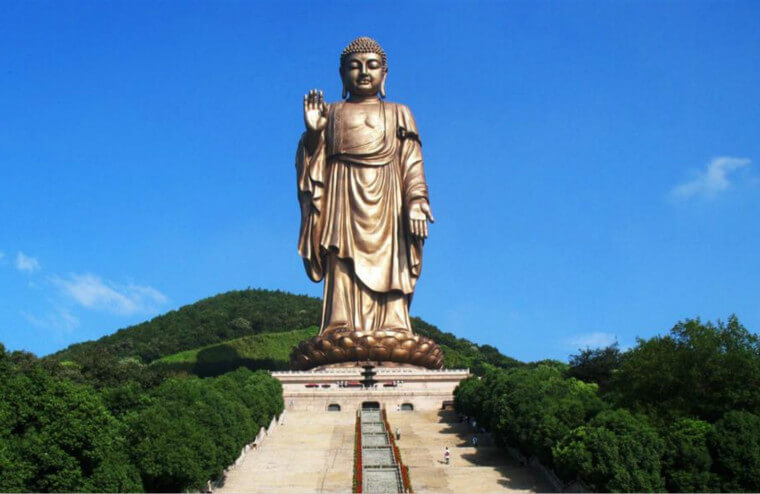 Spring Temple Buddha Statue